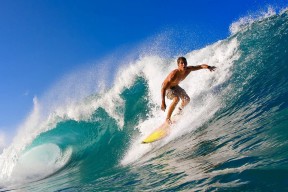 爱游戏平台-“卡路里运动场”等趣味体育挑战赛在全民健身日当天举行，吸引众多参与者