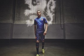 爱游戏娱乐平台-LCS加强青训体系建设，青训系统